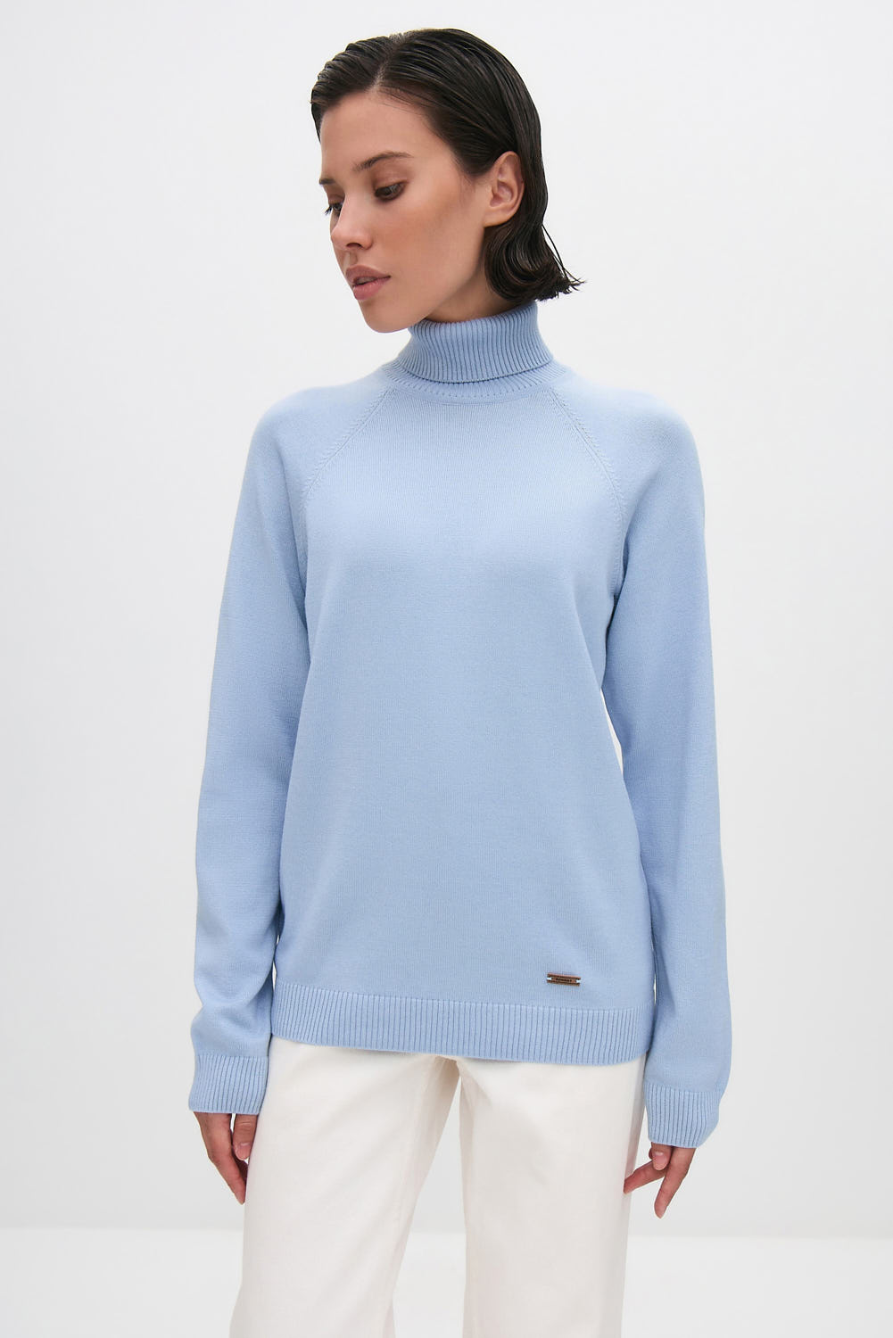 Голубой